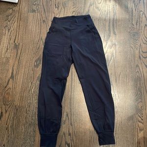 Lululemon Align High-Rise Jogger size 4
